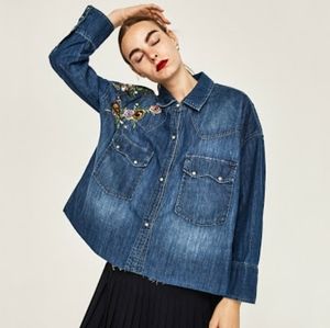 Zara Oversized Floral Embroidered Denim Shirt Shacket Pocket Front Small S